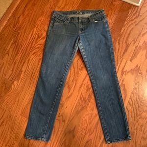 3/$15 Fantastic DEAL!!! Old Navy Jeans🤗